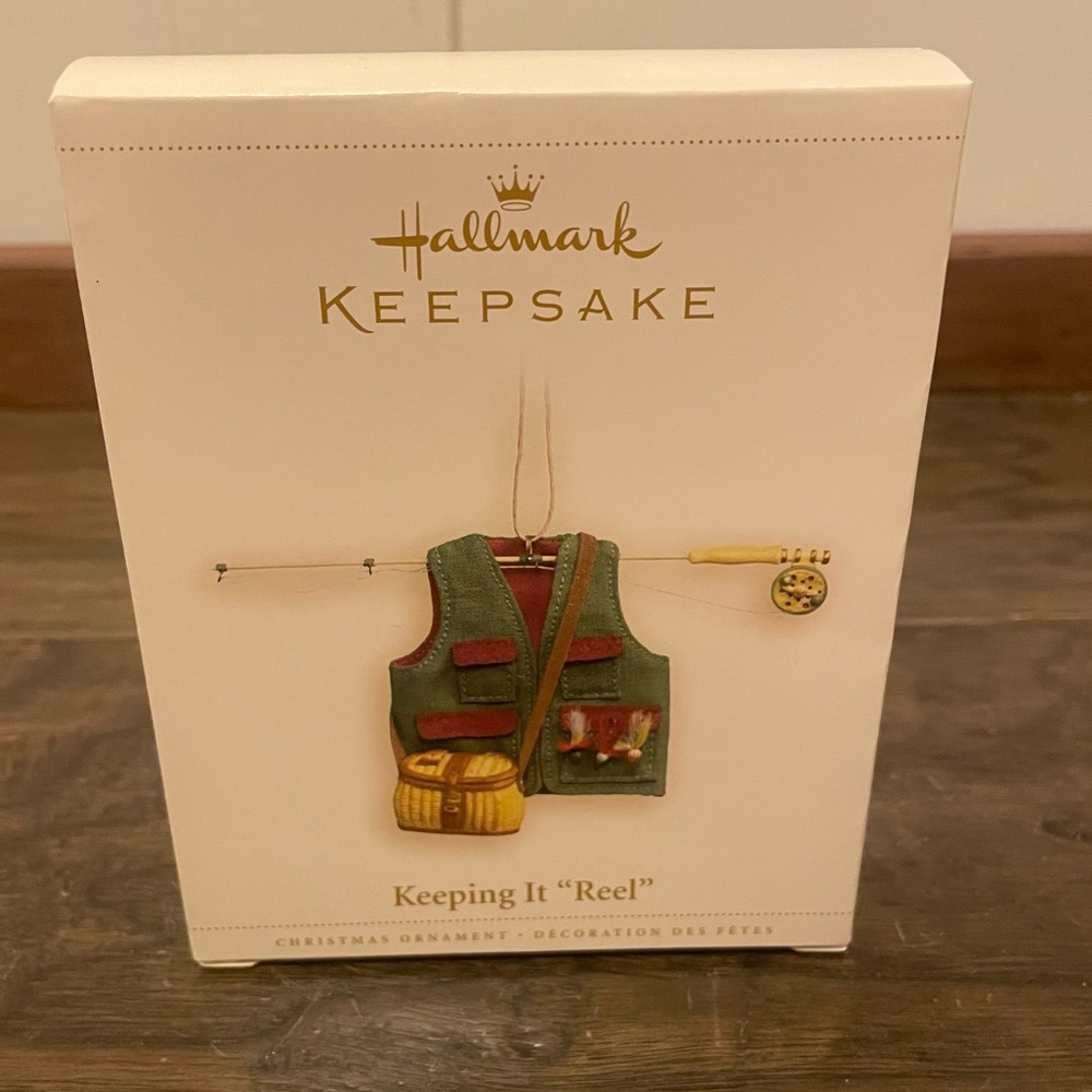 Hallmark Keepsake Ornament “Keeping it Reel” 2006 New! - Picture 1 of 6
